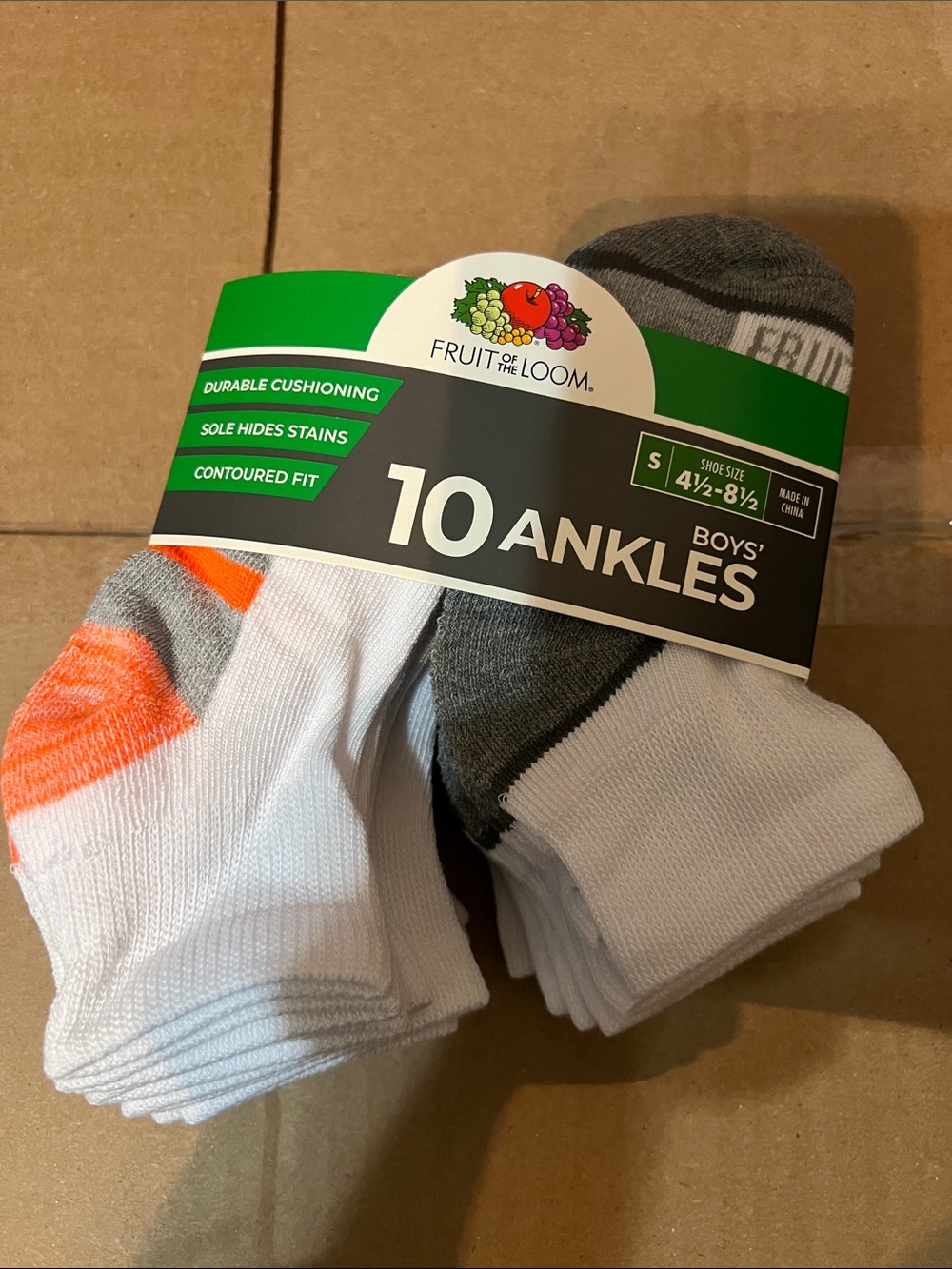 Fruit of the Loom Boys' 10-Pack Ankle Socks - White with Gray & Orange Accents